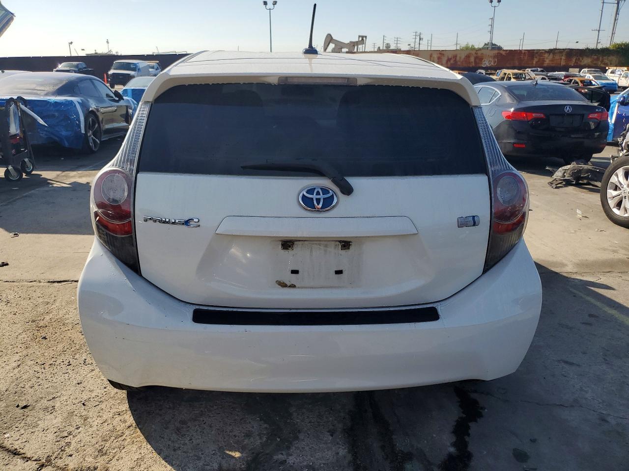 2013 Toyota Prius c Three