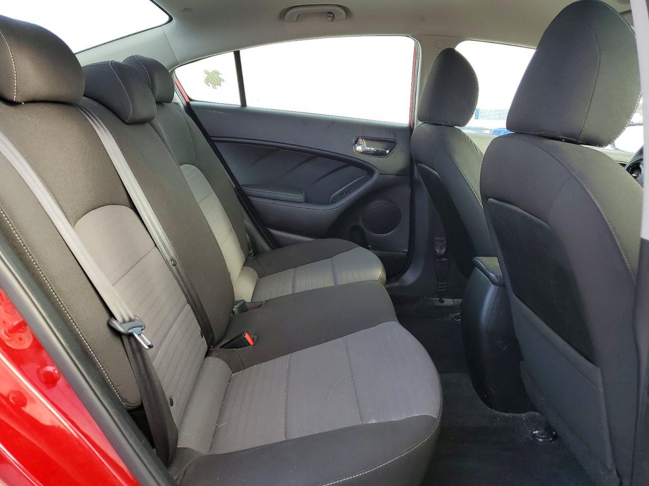 2018 KIA Forte s