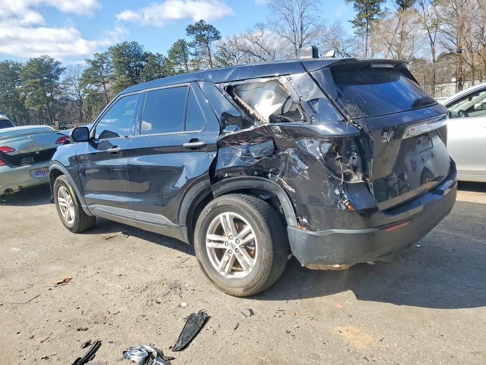 2022 Ford Explorer