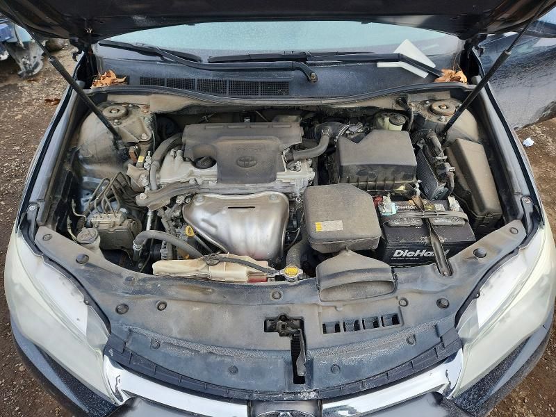 2015 Toyota Camry le