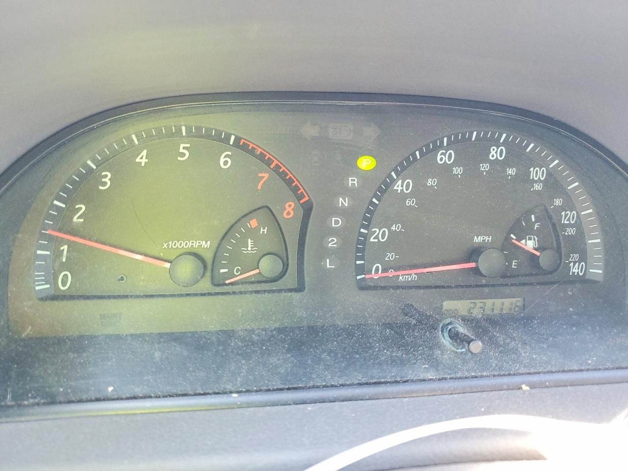 2004 Toyota Camry le