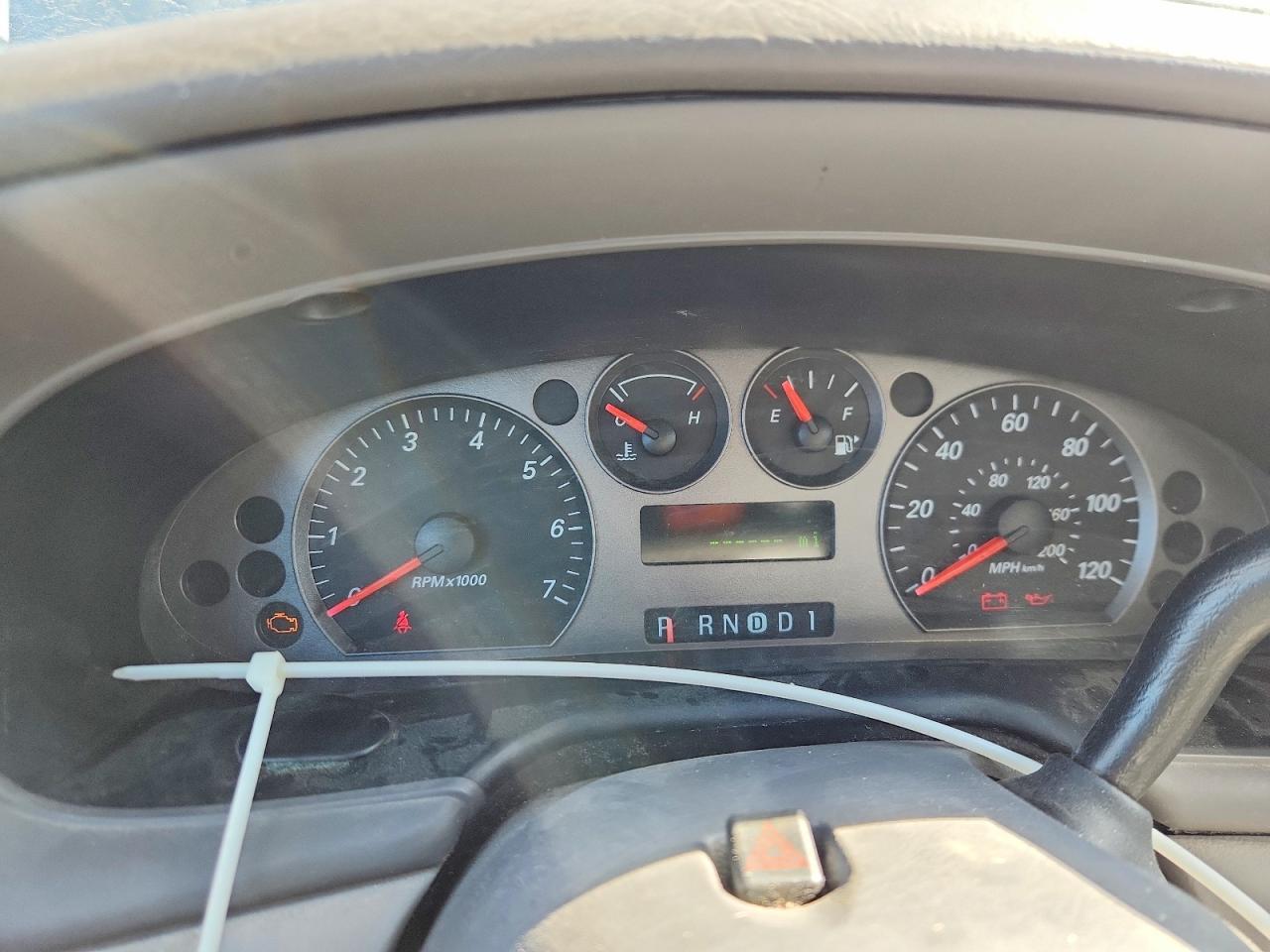 2005 Ford Taurus sel