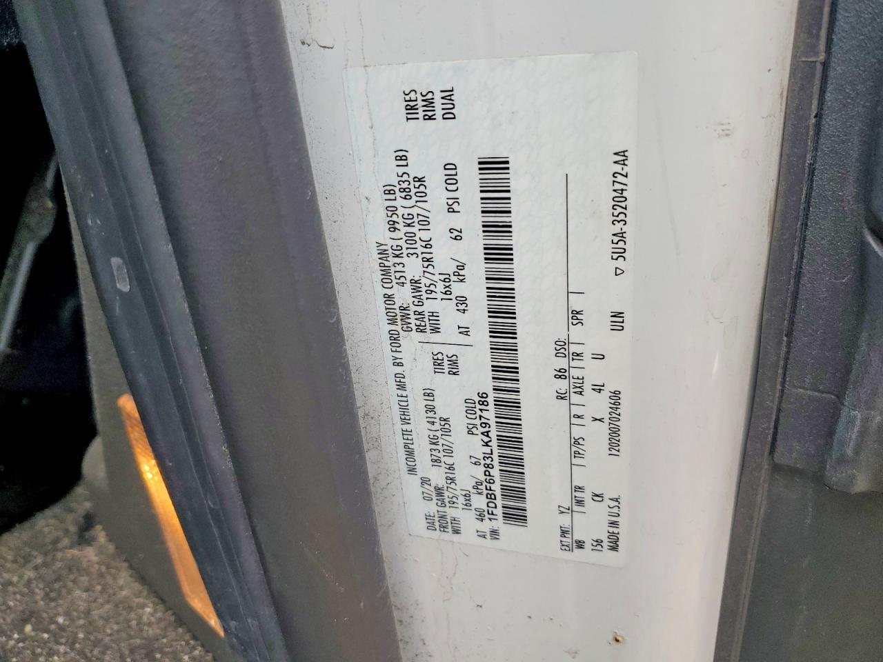 2020 Ford Transit BOX Truck