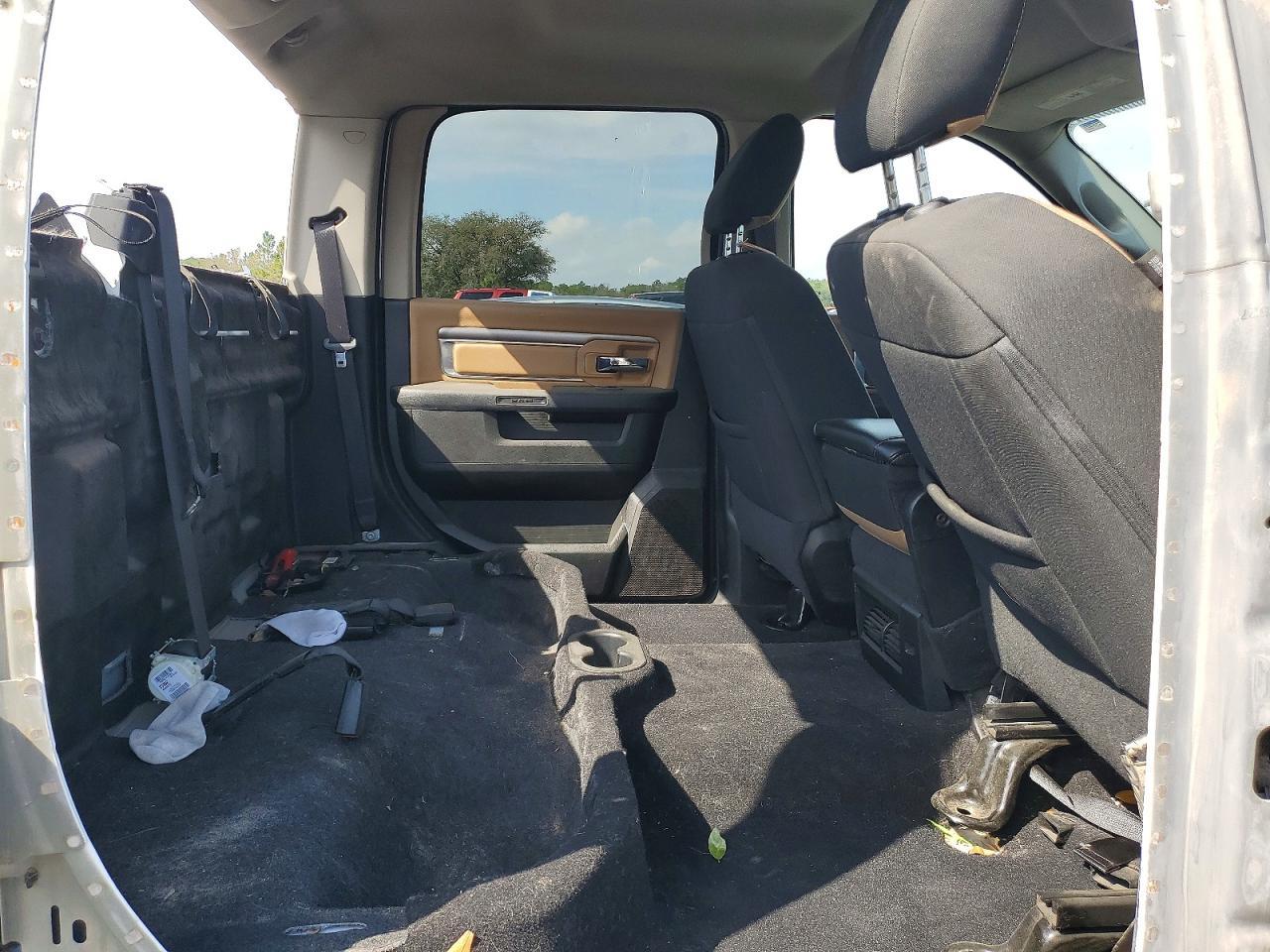 2022 Dodge RAM 1500 Classic SLT