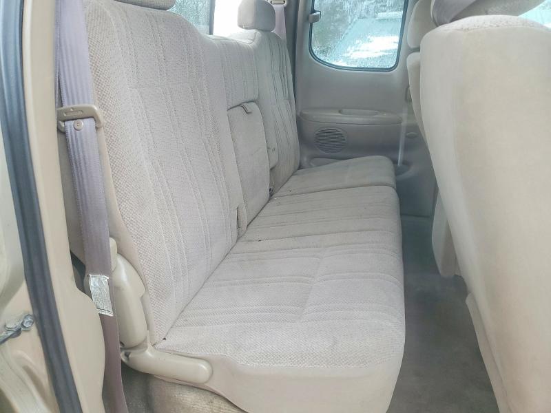 2002 Toyota Tundra Access cab