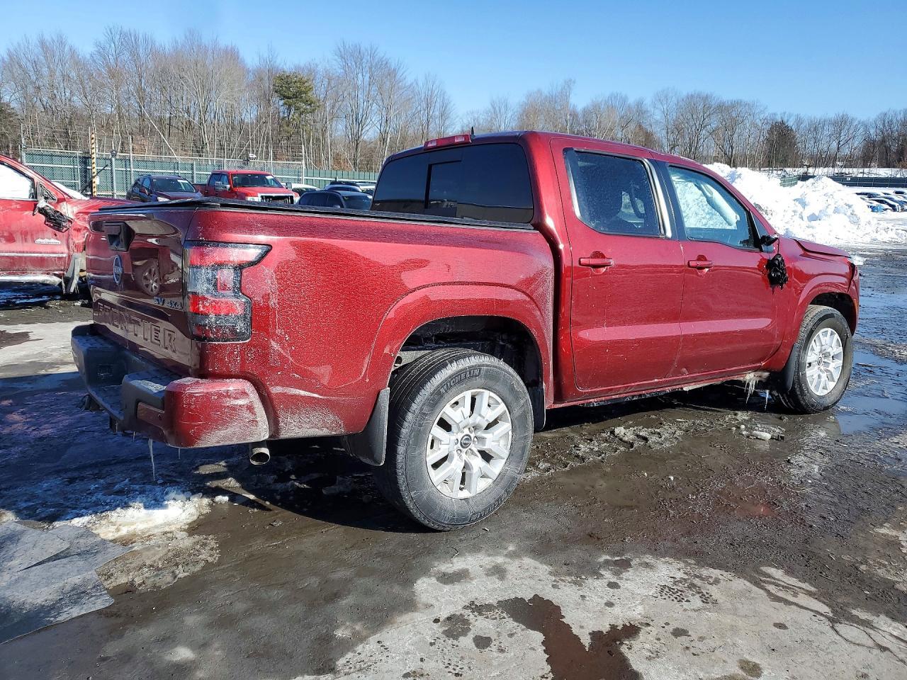 2023 Nissan Frontier SV