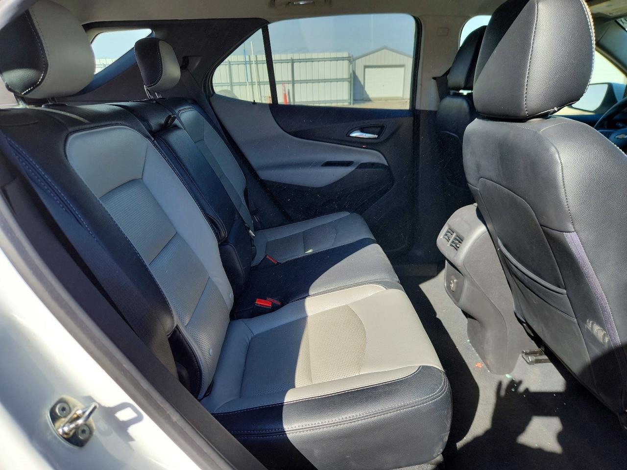 2020 Chev Equinox ls