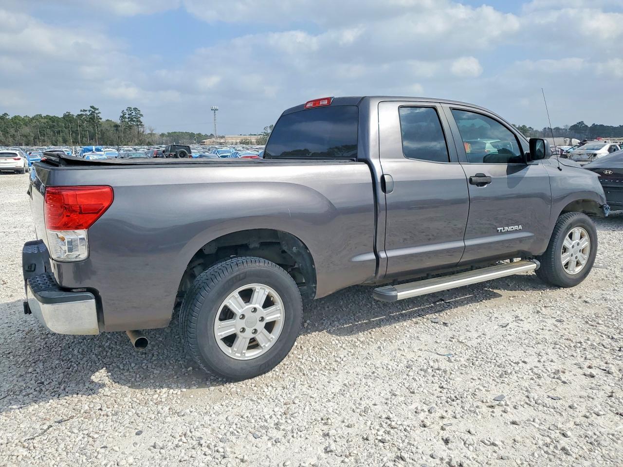 2011 Toyota Tundra Grade