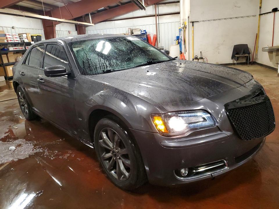 2014 Chrysler 300 s