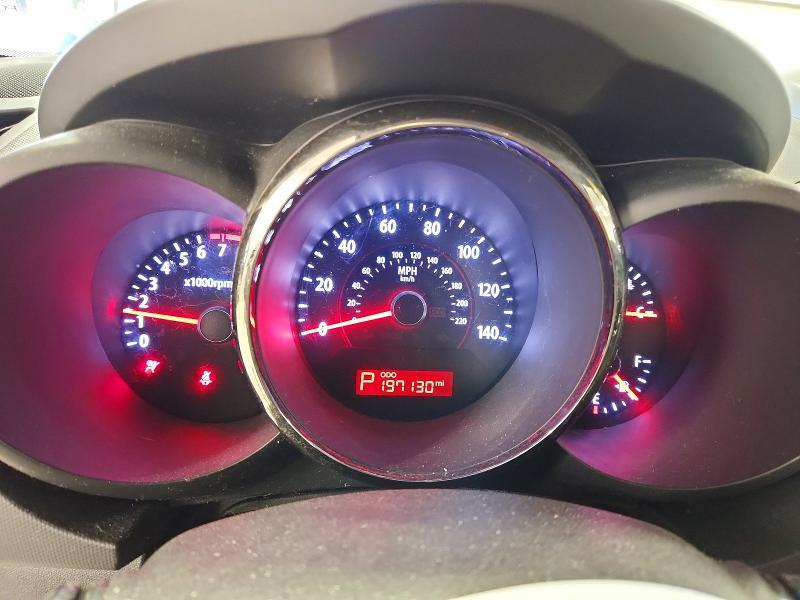 2010 KIA Soul +