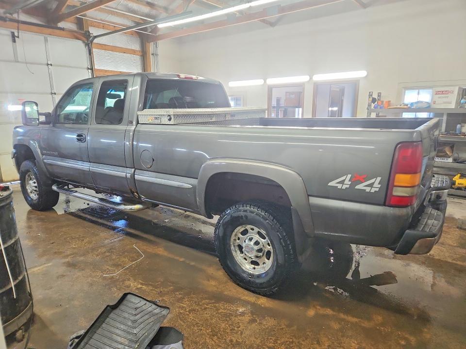 2002 GMC Sierra K2500 Heavy Duty