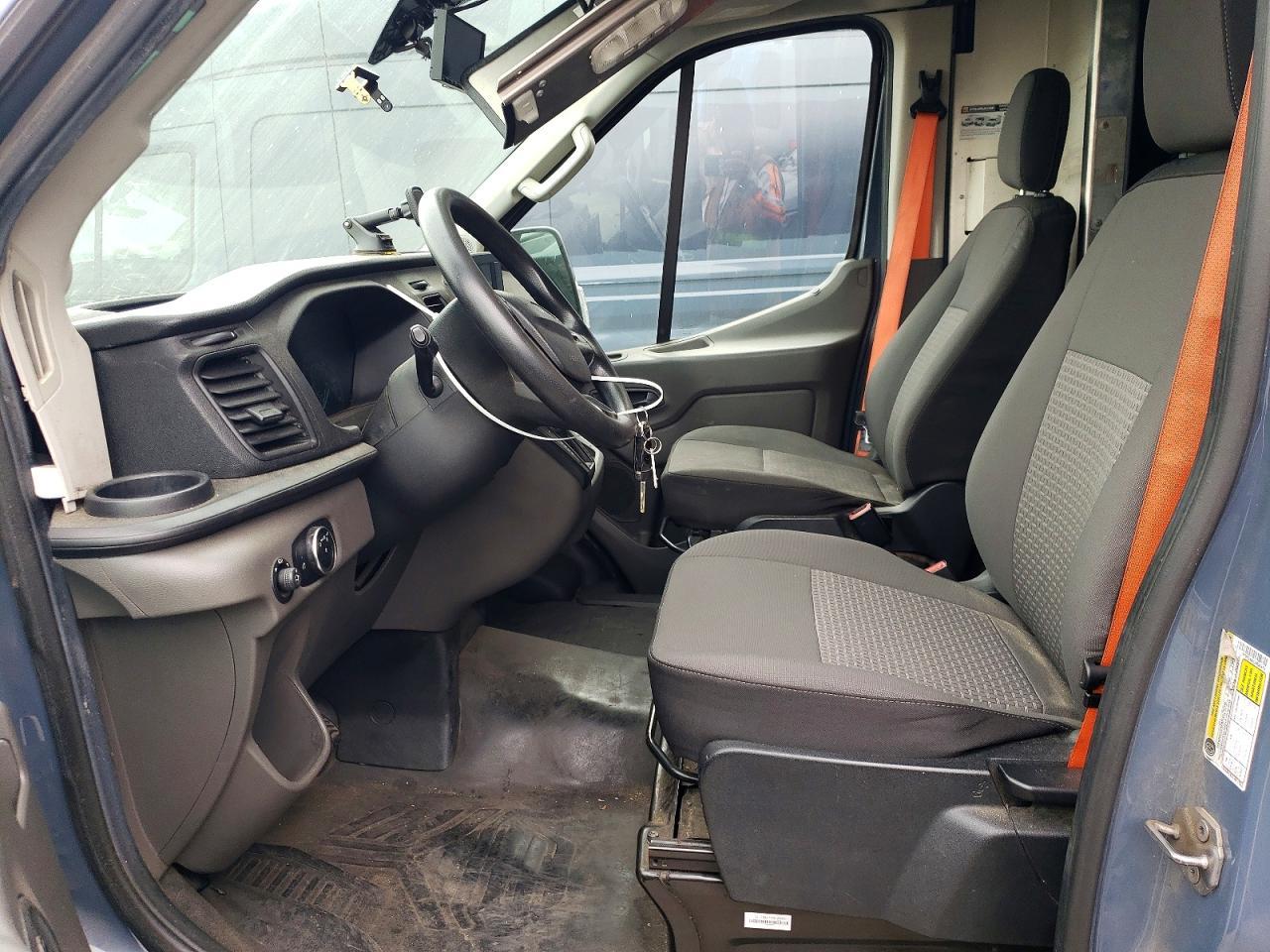 2020 Ford Transit 250 Delivery van
