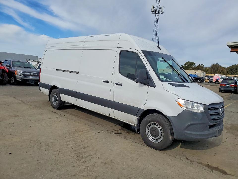 2025 Mercedes-Benz Sprinter 2500 Delivery Van
