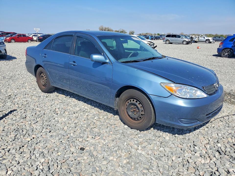 2003 Toyota Camry le