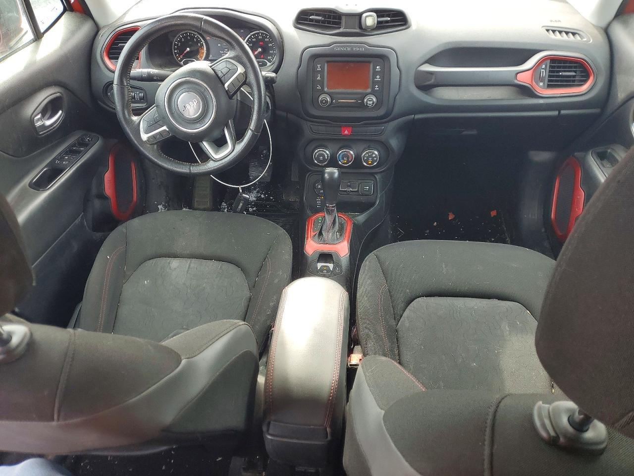 2015 Jeep Renegade Trailhawk