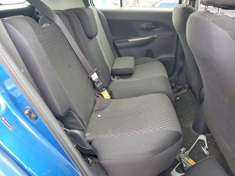2013 Scion XD