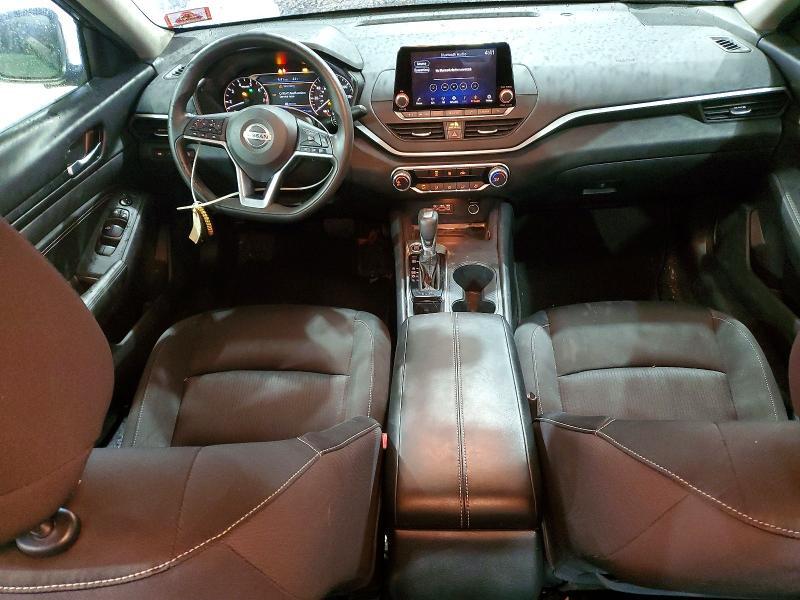 2019 Niss Altima