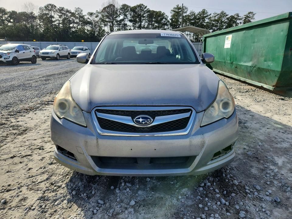 2010 Subaru Legacy 2.5i Premium