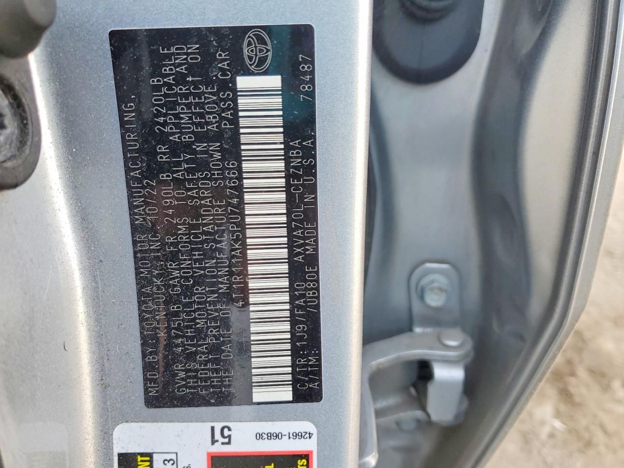 2023 Toyota Camry le