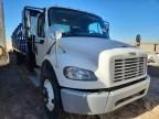 2016 Freightliner Business Class M2 Flatbed Truck