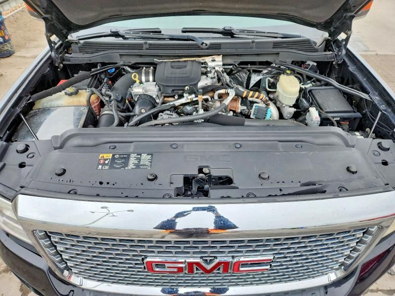 2016 GMC Sierra K2500 Denali