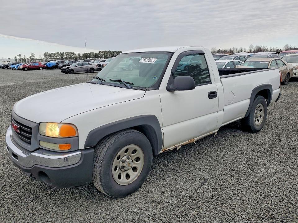 2005 GMC New Sierra C1500