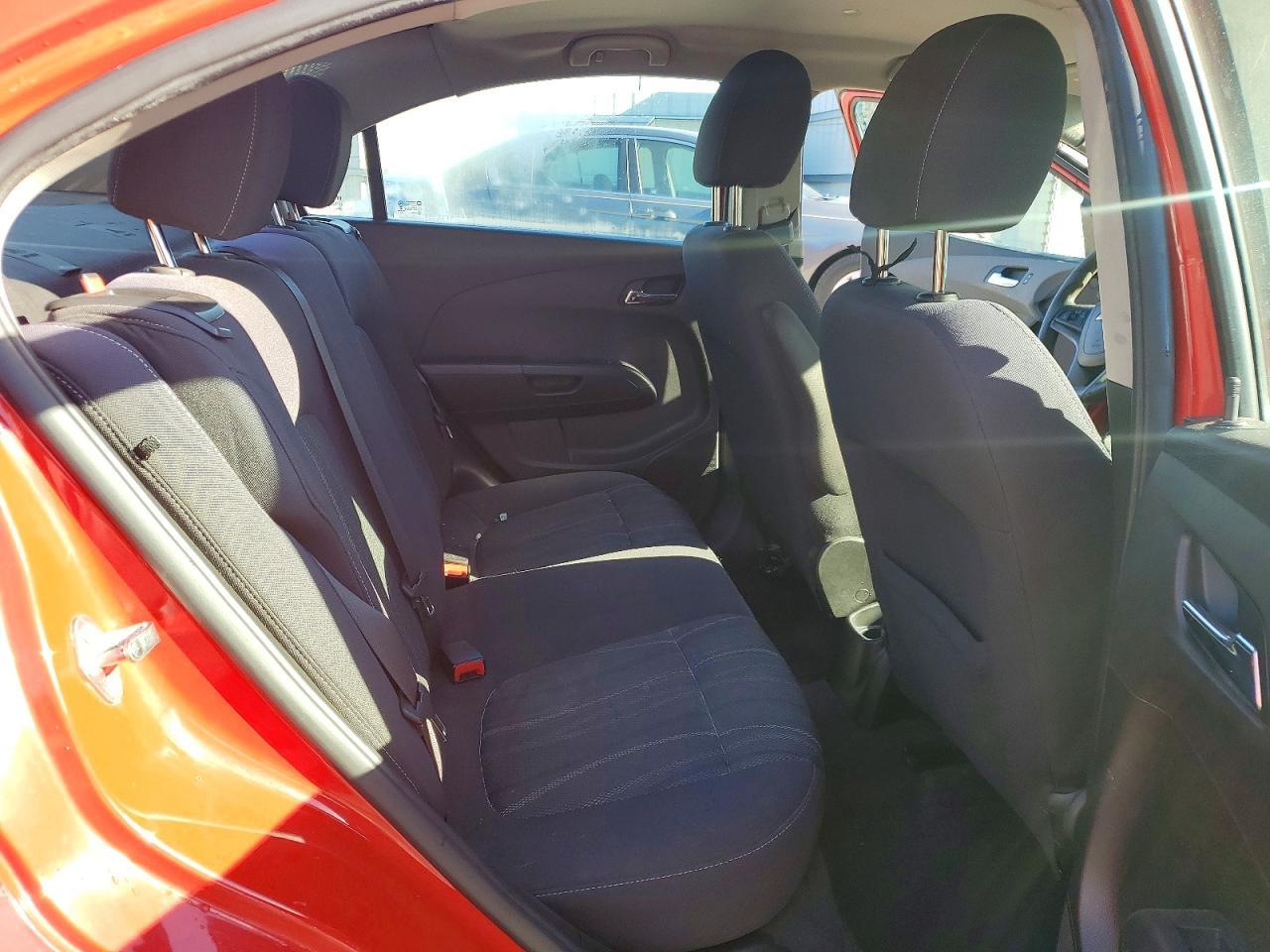 2015 Chevrolet Sonic lt