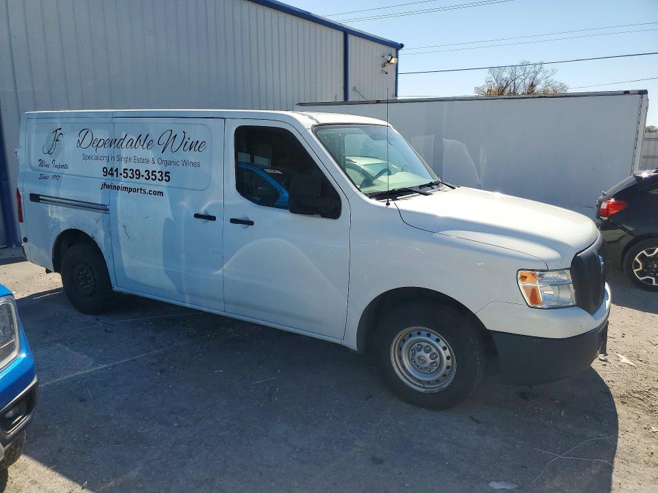 2016 Nissan Nv 1500 s