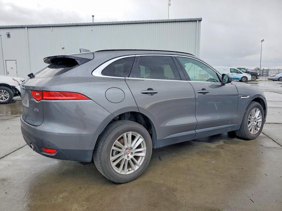2017 Jaguar F-pace