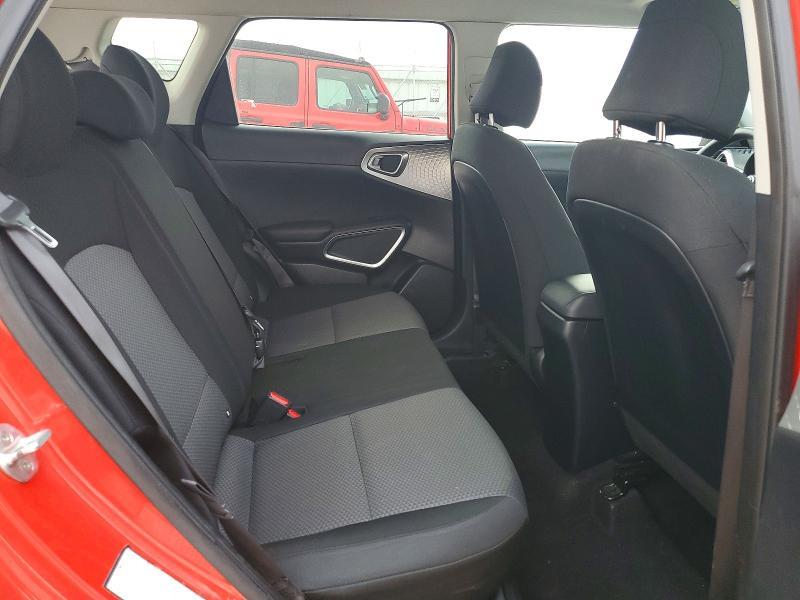 2022 KIA Soul lx