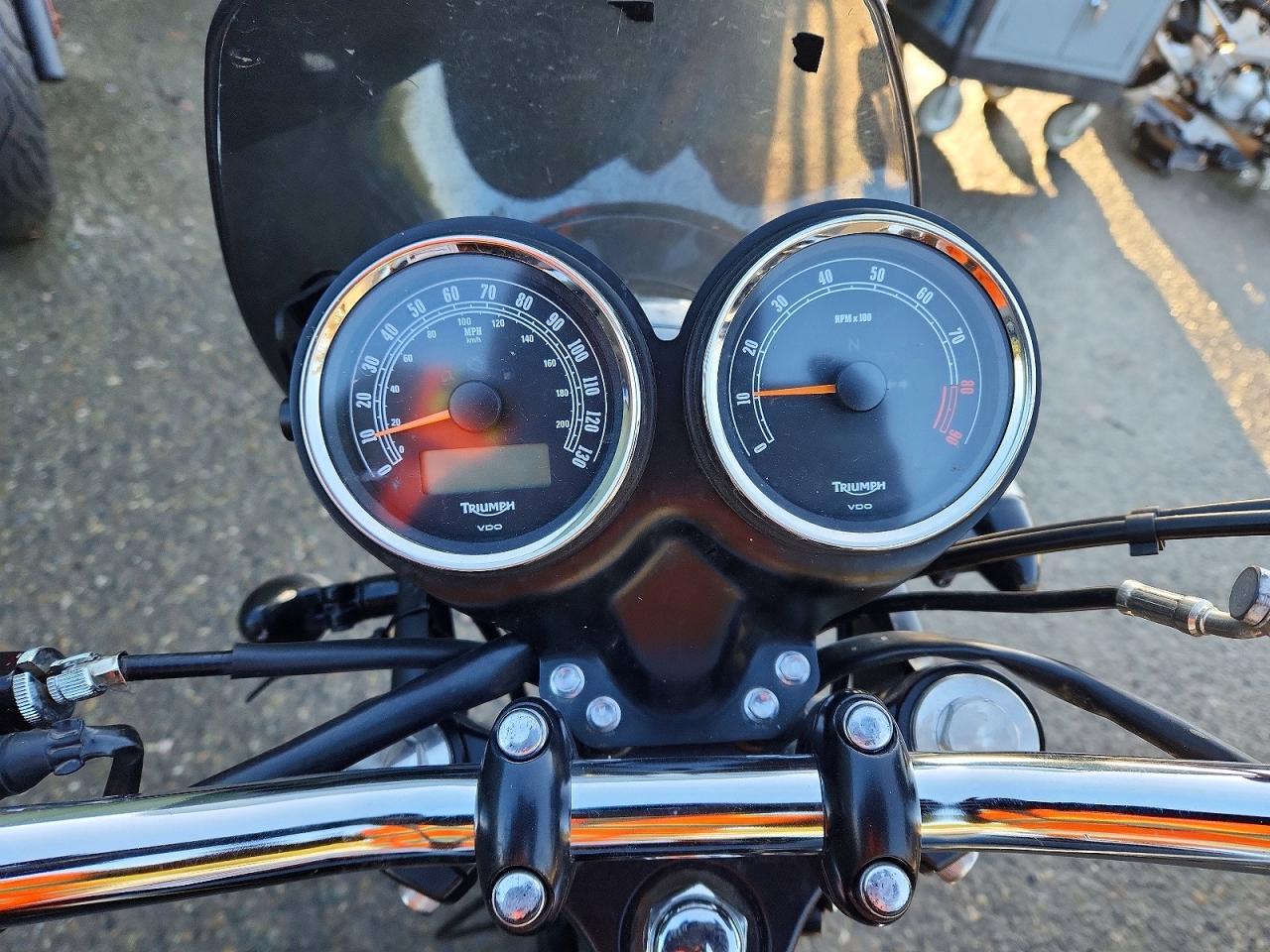 2014 Triumph Bonneville T100