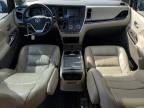 2018 Toyota Sienna xle