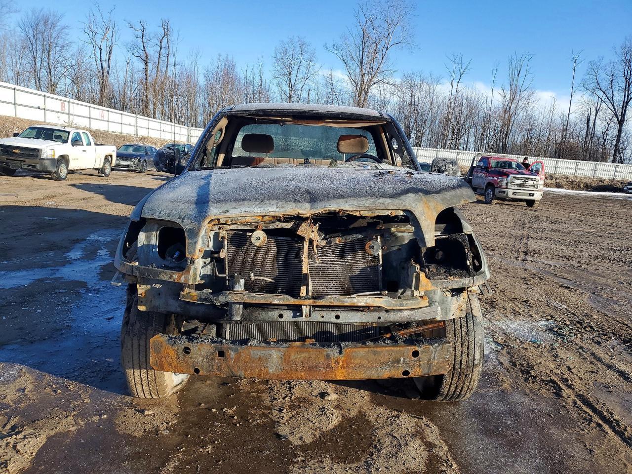 2004 Toyota Tundra Base