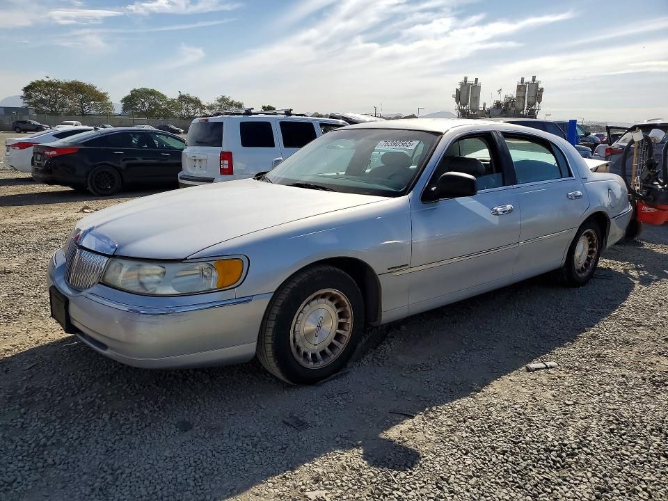 1998 Lincoln Town car Executive