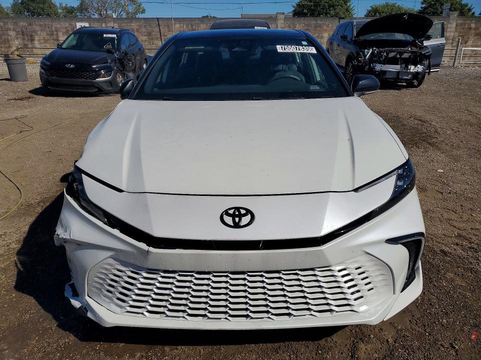 2025 Toyota Camry xse