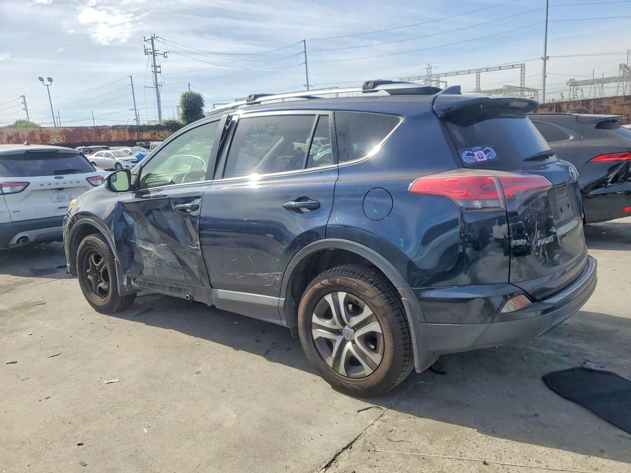 2018 Toyota Rav4 le