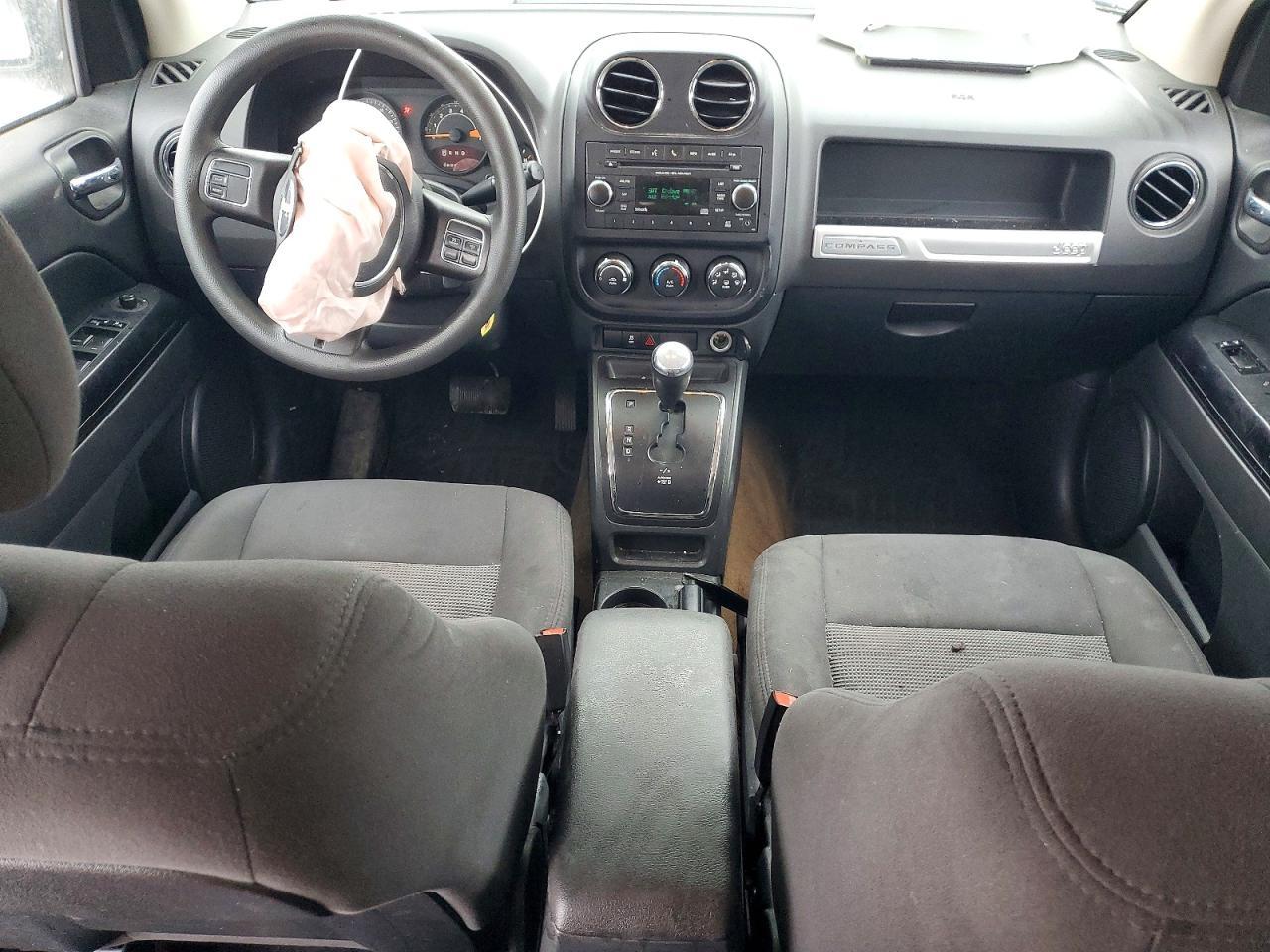 2016 Jeep Compass Sport