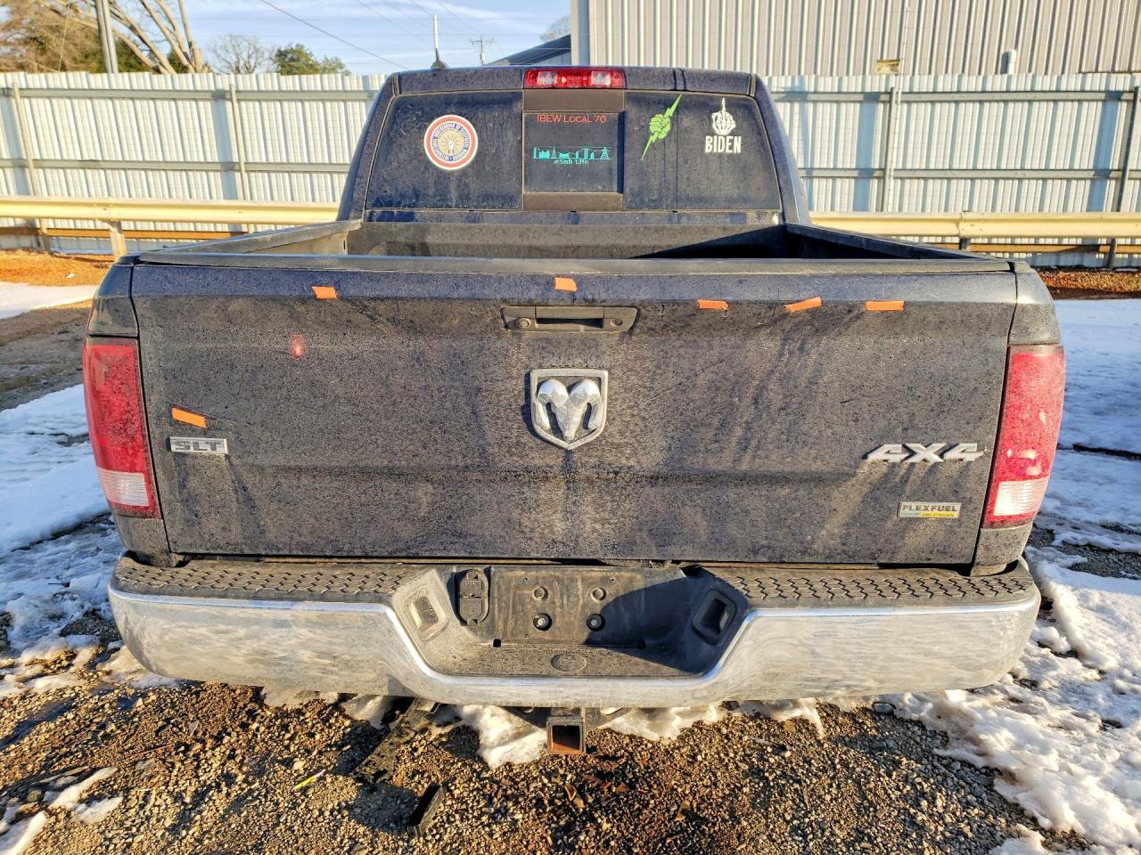 2016 Dodge Ram 1500 slt