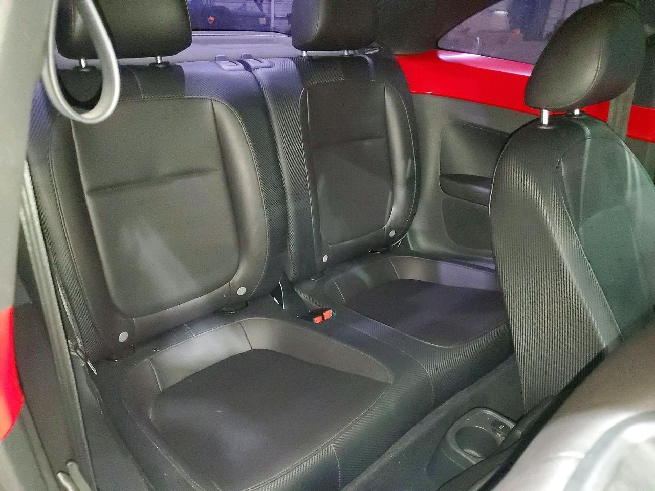 2012 Volkswagen Beetle