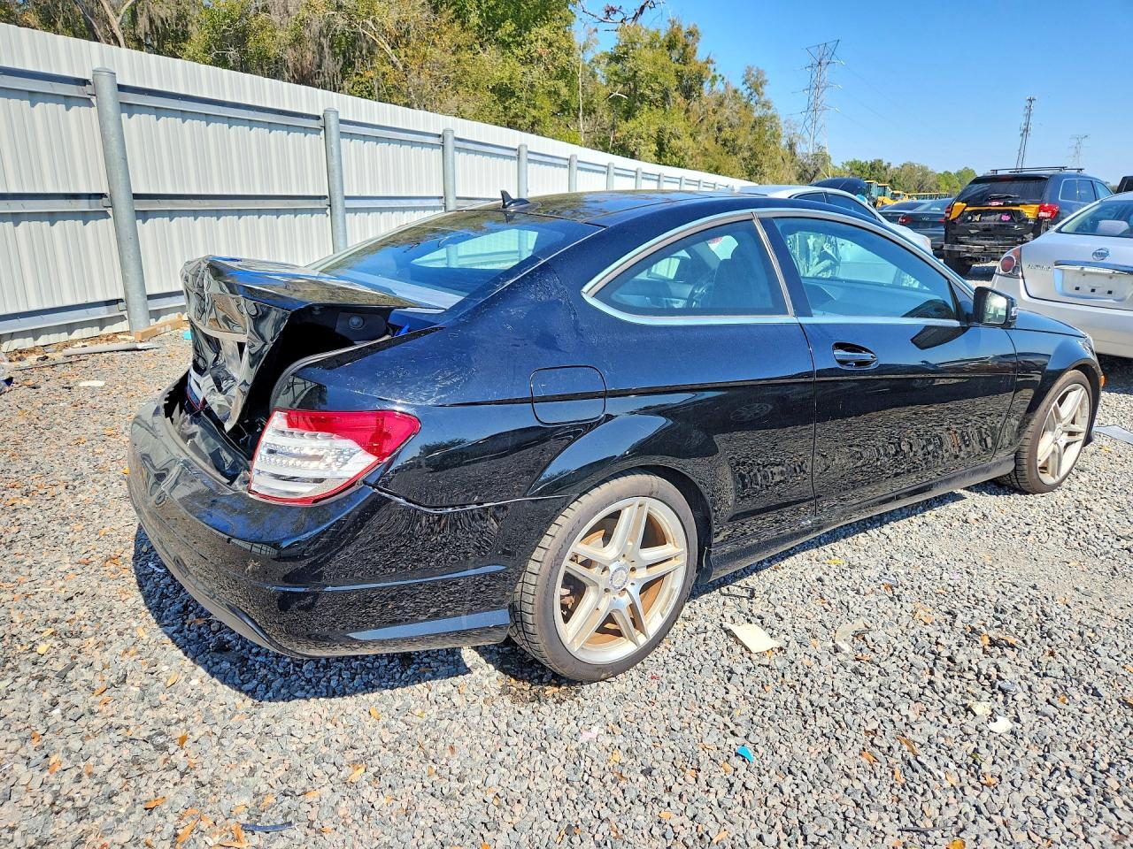 2015 Mercedes-Benz C 250