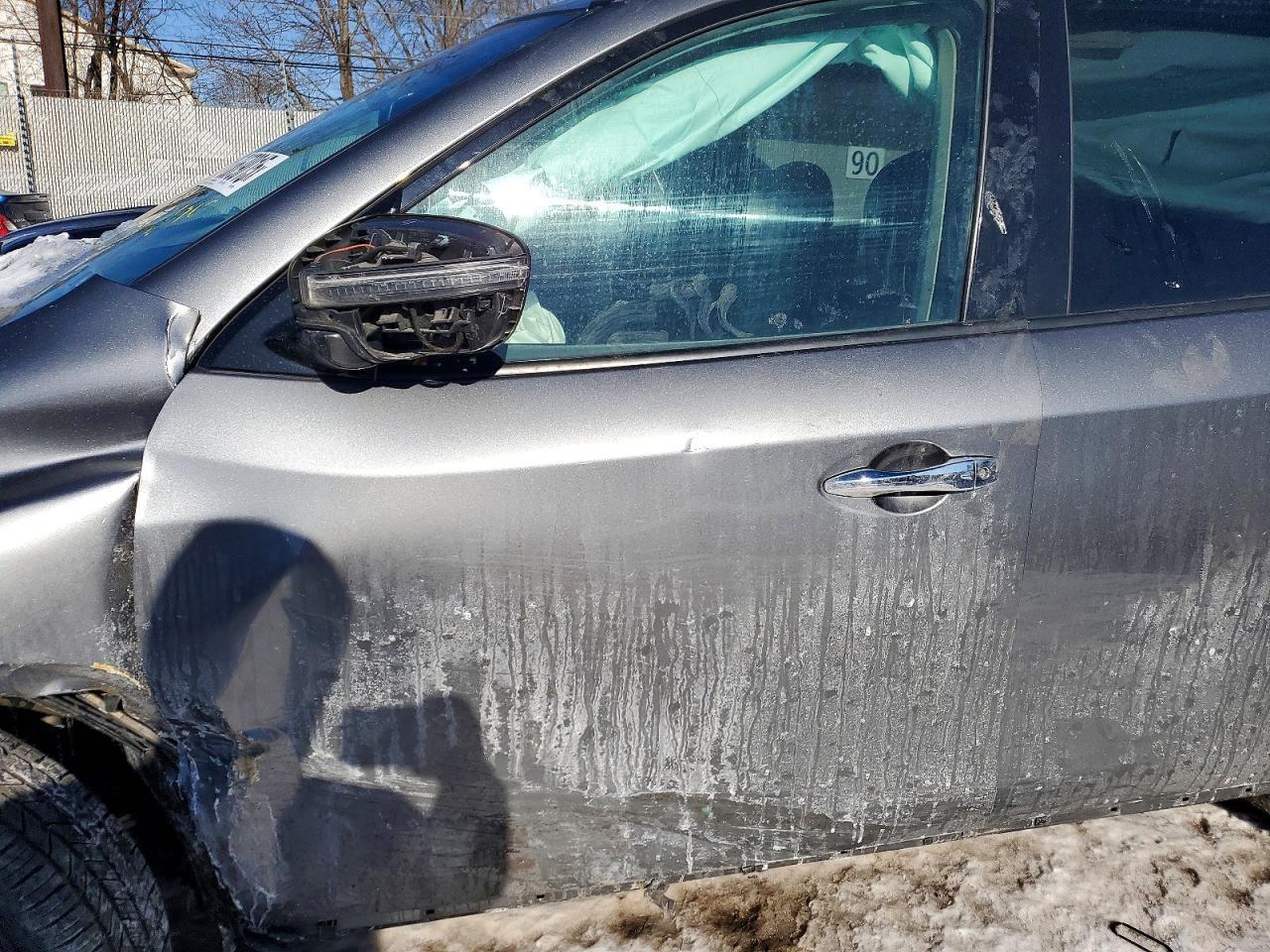 2018 Nissan Pathfinder s