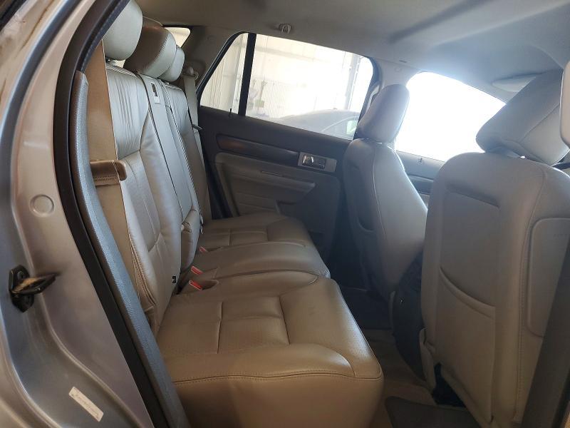 2007 Lincoln Townhouse MKX