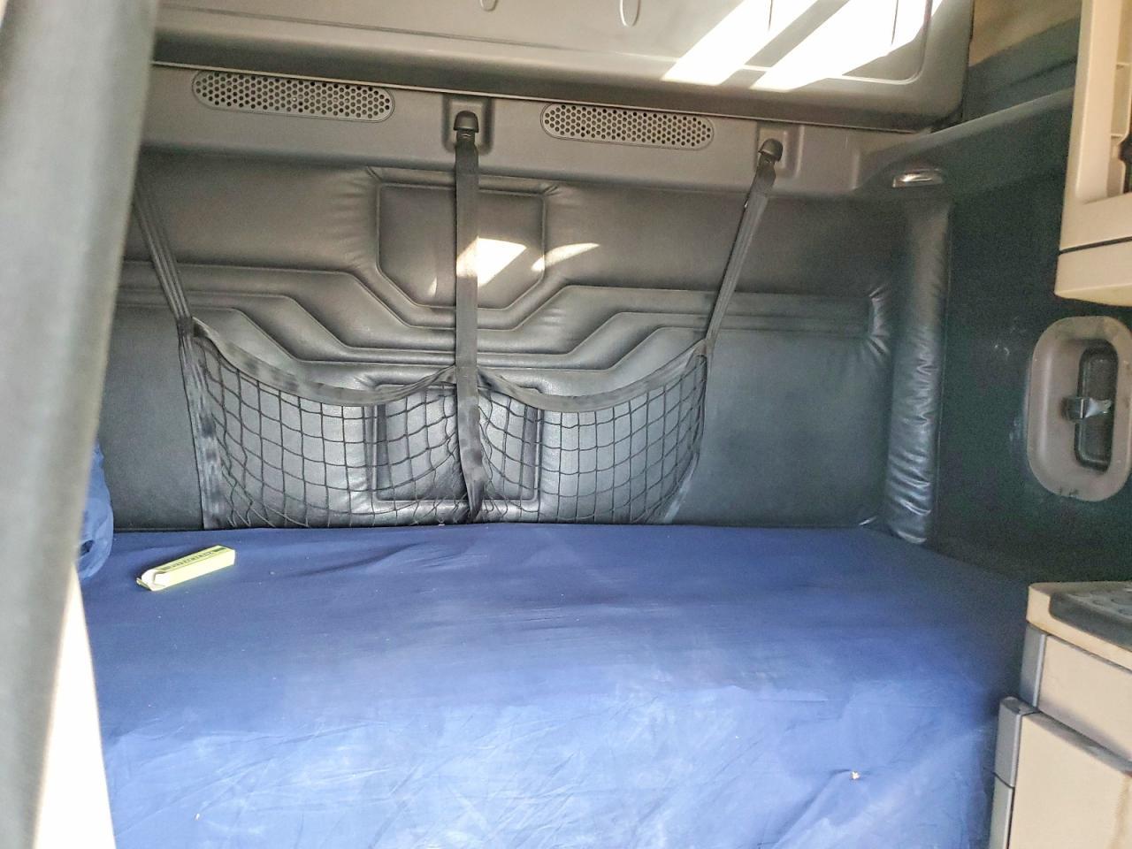 2014 Freightliner Cascadia 125