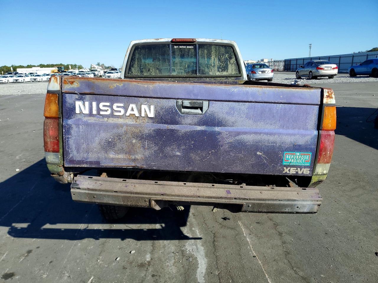 1995 Nissan Truck XE V6