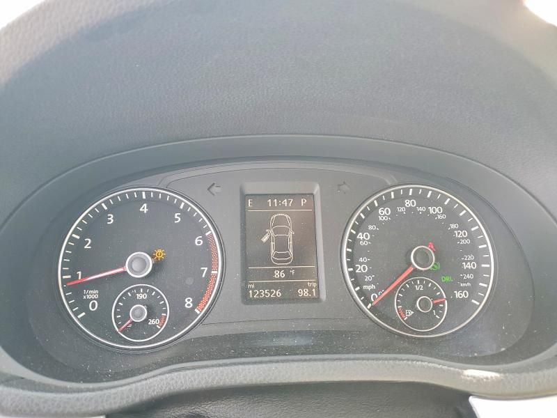 2013 Volkswagen Passat se