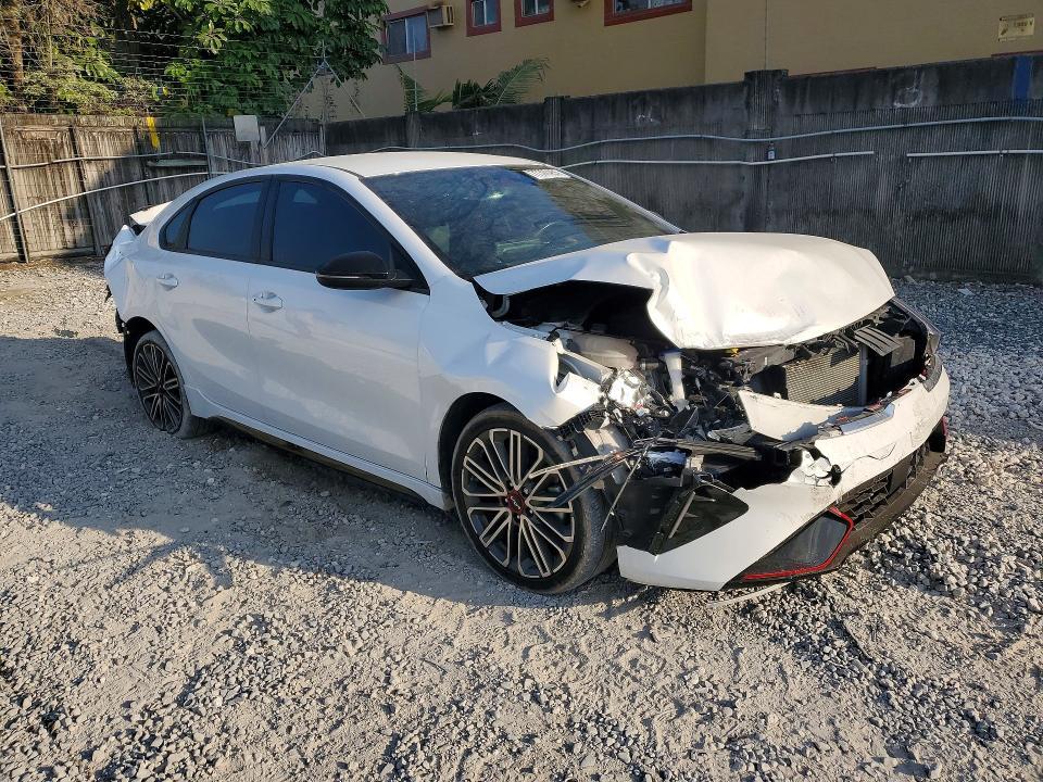 2024 KIA Forte gt