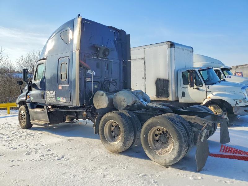 2016 Freigliner 2016 Freightliner Cascadia 125 Semi Truck