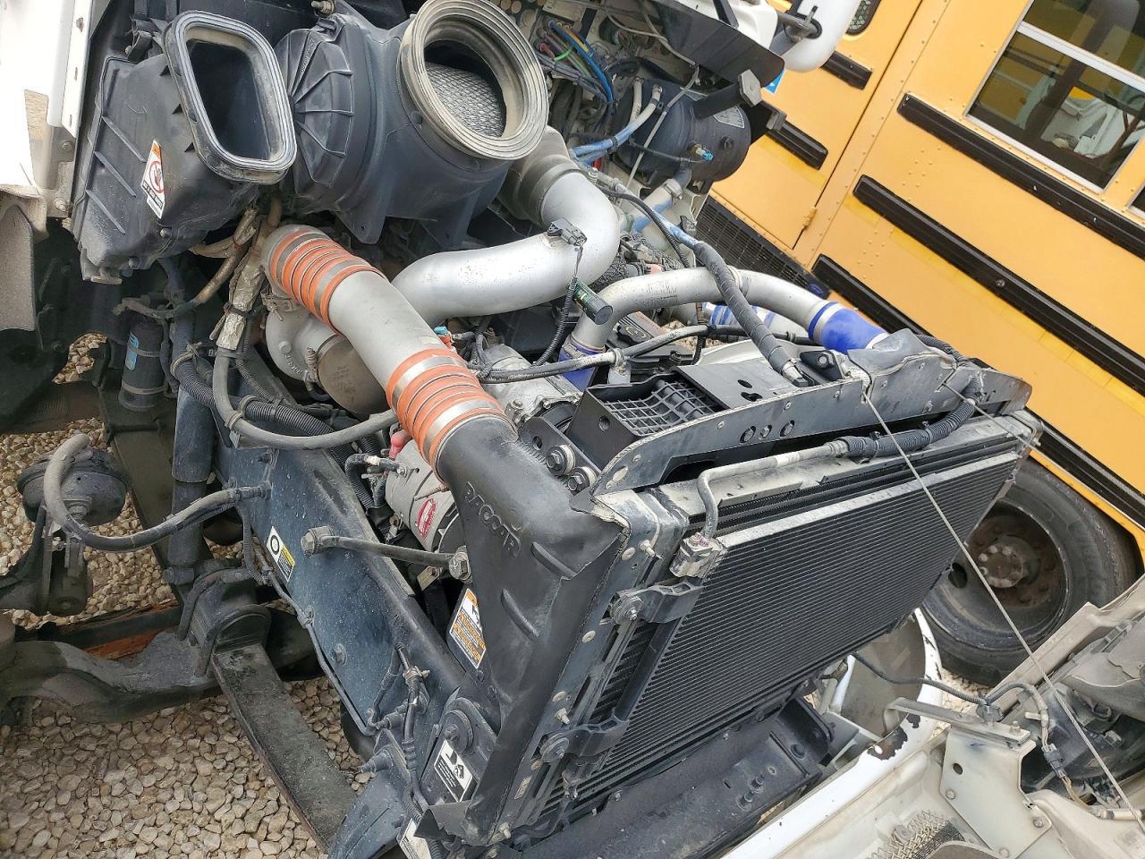2015 Kenworth Construction T370