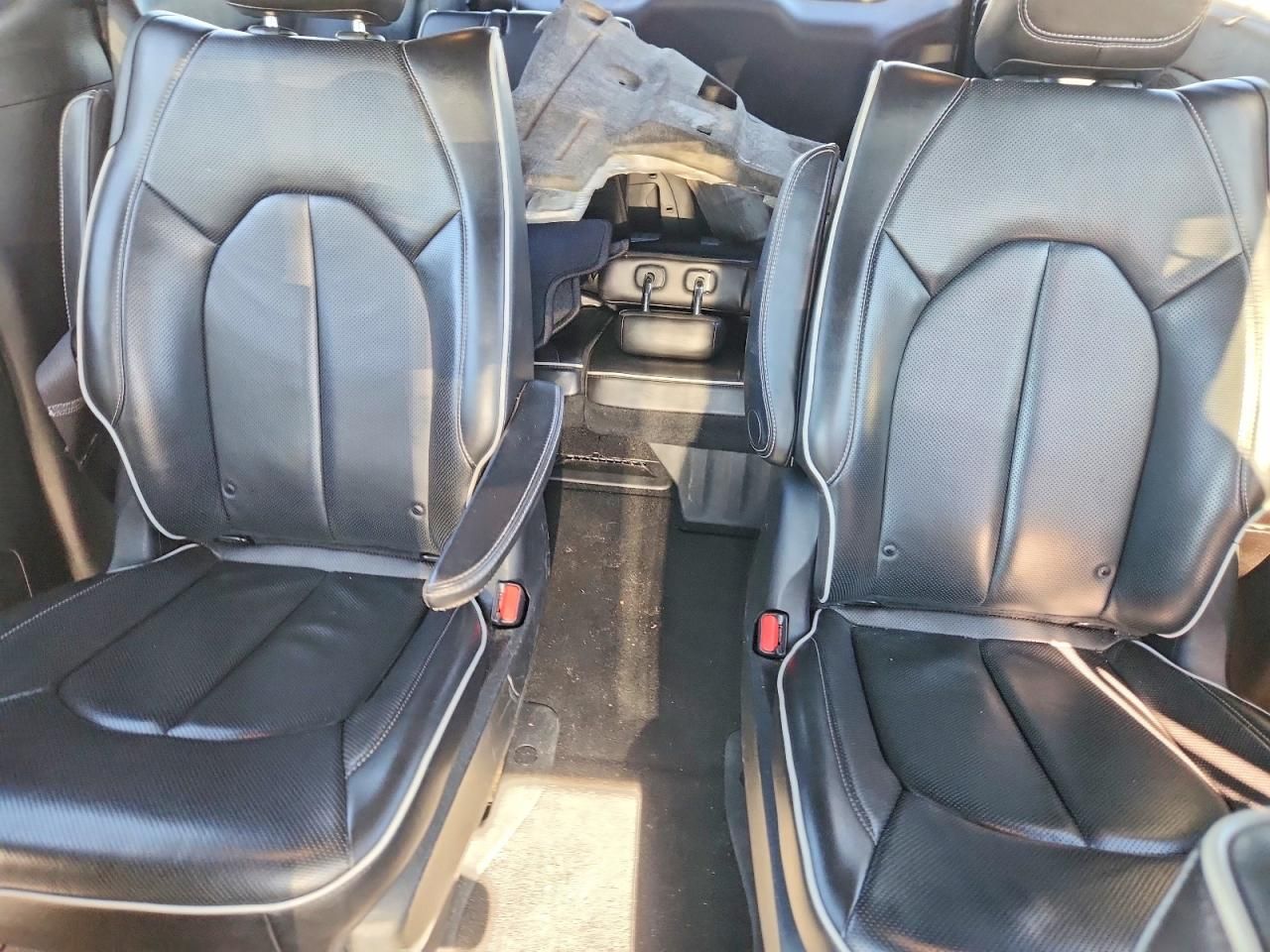 2019 Chrysler Pacifica Hybrid Limited