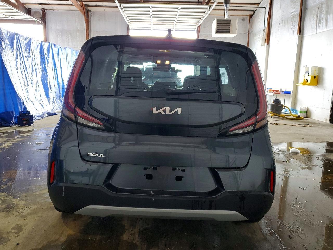 2025 KIA Soul lx